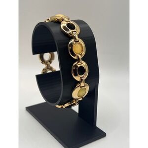 Gold Tone Circle Link‎ Bracelet With Light Yellow Cabochon Inlay 7.5”